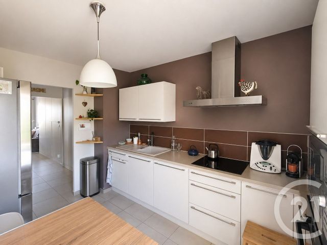 Appartement T3 &agrave; vendre - 3 pi&egrave;ces - 64,79 m2 - Bourg En Bresse - 01 - RHONE-ALPES