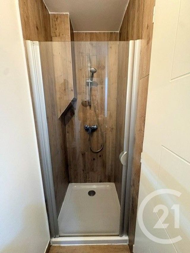 Appartement Studio &agrave; vendre - 1 pi&egrave;ce - 11 m2 - Bourg En Bresse - 01 - RHONE-ALPES