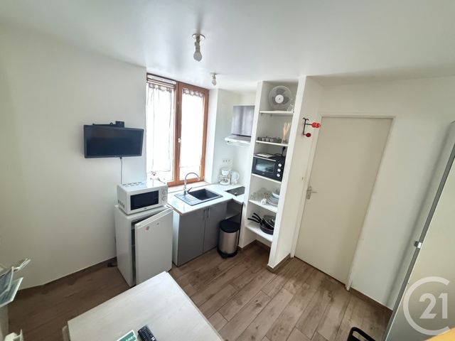 Appartement Studio &agrave; vendre - 1 pi&egrave;ce - 11 m2 - Bourg En Bresse - 01 - RHONE-ALPES