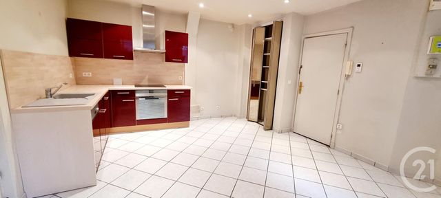 Appartement F2 à vendre - 2 pièces - 31,60 m2 - Paris - 75018 - ILE-DE-FRANCE