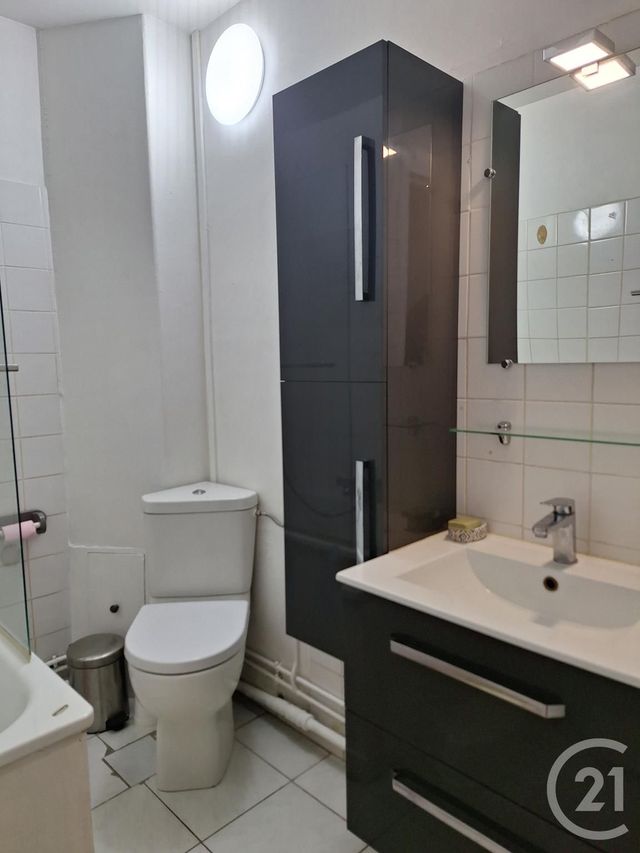 Appartement &agrave; louer - 2 pi&egrave;ces - 43,60 m2 - Paris - 75015 - ILE-DE-FRANCE