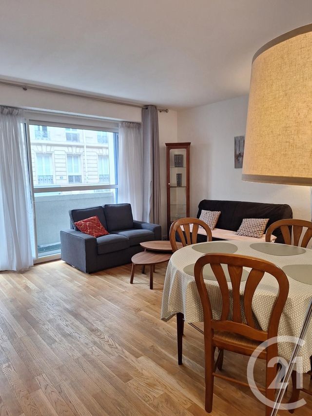 Appartement &agrave; louer - 2 pi&egrave;ces - 43,60 m2 - Paris - 75015 - ILE-DE-FRANCE