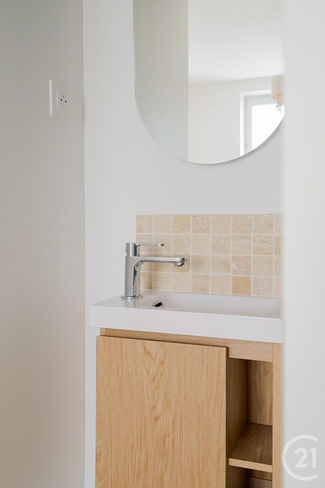 Appartement à vendre - 4 pièces - 63,60 m2 - Paris - 75014 - ILE-DE-FRANCE