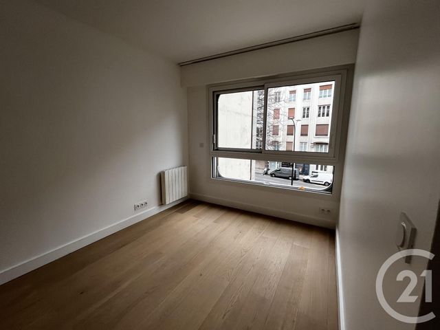 Appartement F2 à louer - 2 pièces - 50,10 m2 - Paris - 75015 - ILE-DE-FRANCE