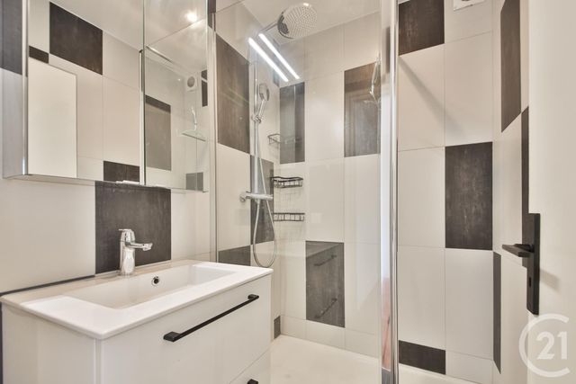 Appartement Studio &agrave; vendre - 1 pi&egrave;ce - 29,61 m2 - Paris - 75013 - ILE-DE-FRANCE