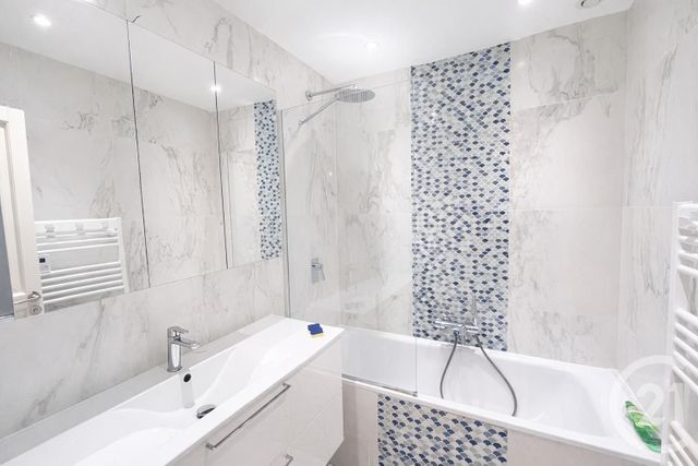 Appartement F3 &agrave; louer - 3 pi&egrave;ces - 73 m2 - Paris - 75015 - ILE-DE-FRANCE