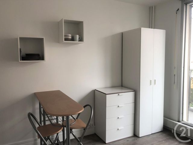 Appartement F1 &agrave; louer - 1 pi&egrave;ce - 14,40 m2 - Paris - 75014 - ILE-DE-FRANCE