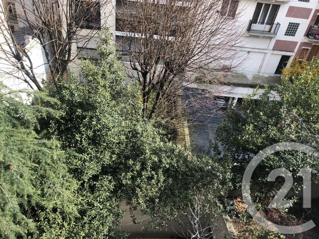 Appartement F1 &agrave; louer - 1 pi&egrave;ce - 14,40 m2 - Paris - 75014 - ILE-DE-FRANCE