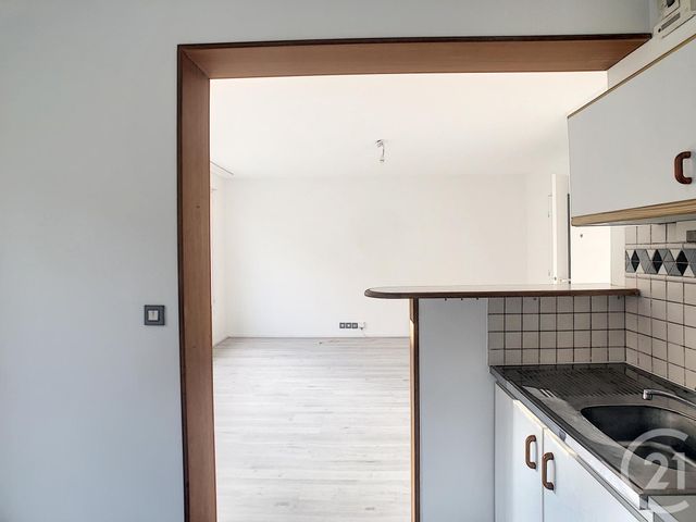 Appartement F1 &agrave; louer - 1 pi&egrave;ce - 30,90 m2 - Paris - 75014 - ILE-DE-FRANCE