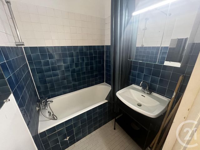 Appartement F3 &agrave; louer - 3 pi&egrave;ces - 49,44 m2 - Paris - 75014 - ILE-DE-FRANCE