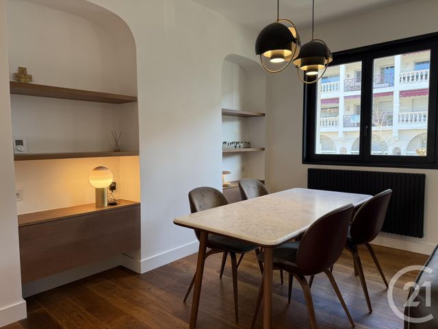 Appartement F3 à vendre - 4 pièces - 81,50 m2 - St Jean De Luz - 64 - AQUITAINE