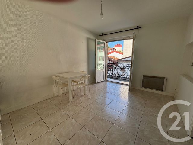 Appartement T2 à vendre - 2 pièces - 40,06 m2 - Urrugne - 64 - AQUITAINE