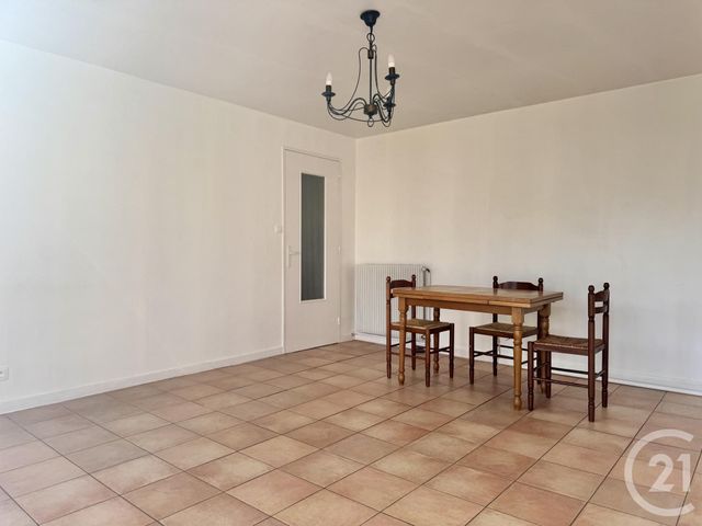 Appartement F4 &agrave; louer - 4 pi&egrave;ces - 79,66 m2 - St Jean De Luz - 64 - AQUITAINE