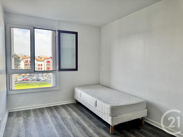 Appartement F4 &agrave; louer - 4 pi&egrave;ces - 79,66 m2 - St Jean De Luz - 64 - AQUITAINE