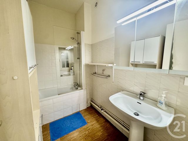 Appartement F2 bis à louer - 2 pièces - 61,40 m2 - St Jean De Luz - 64 - AQUITAINE