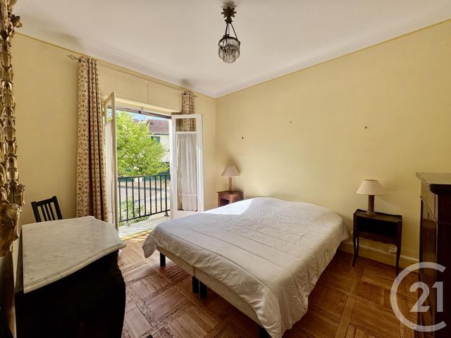 Appartement &agrave; louer - 3 pi&egrave;ces - 80,50 m2 - St Jean De Luz - 64 - AQUITAINE