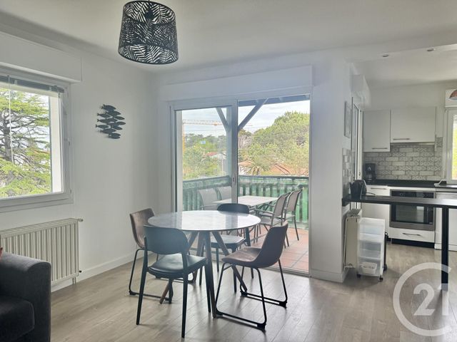 Appartement T2 &agrave; louer - 2 pi&egrave;ces - 41,90 m2 - St Jean De Luz - 64 - AQUITAINE