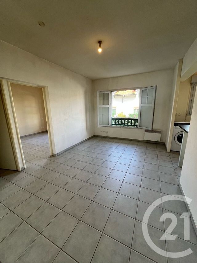 Appartement &agrave; louer - 2 pi&egrave;ces - 38 m2 - Hendaye - 64 - AQUITAINE