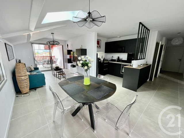 Appartement F3 &agrave; louer - 3 pi&egrave;ces - 69,63 m2 - St Jean De Luz - 64 - AQUITAINE