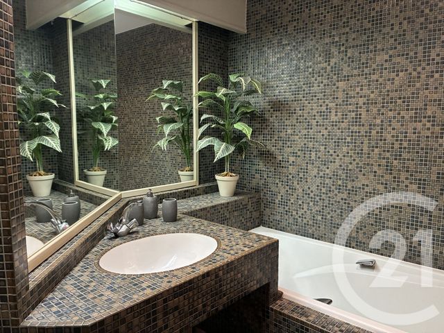 Appartement T1 &agrave; louer - 1 pi&egrave;ce - 29,48 m2 - St Jean De Luz - 64 - AQUITAINE