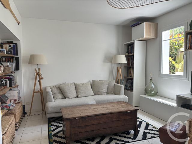 Maison &agrave; louer - 5 pi&egrave;ces - 93,74 m2 - Urrugne - 64 - AQUITAINE