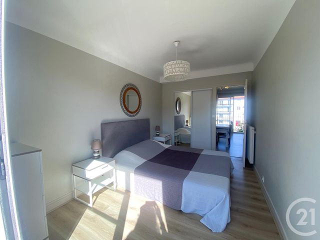 Appartement &agrave; louer - 3 pi&egrave;ces - 60,97 m2 - St Jean De Luz - 64 - AQUITAINE