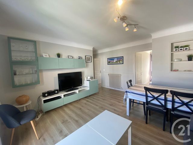 Appartement &agrave; louer - 3 pi&egrave;ces - 60,97 m2 - St Jean De Luz - 64 - AQUITAINE
