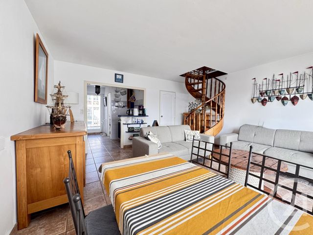 Appartement Duplex &agrave; louer - 3 pi&egrave;ces - 37,20 m2 - St Jean De Luz - 64 - AQUITAINE