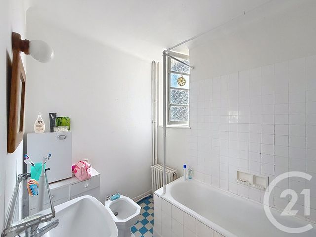 Maison &agrave; vendre - 5 pi&egrave;ces - 95,06 m2 - Cournon D Auvergne - 63 - AUVERGNE