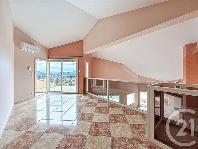 Maison &agrave; vendre - 9 pi&egrave;ces - 263 m2 - Cournon D Auvergne - 63 - AUVERGNE