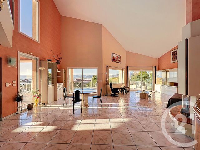 Maison &agrave; vendre - 9 pi&egrave;ces - 263 m2 - Cournon D Auvergne - 63 - AUVERGNE