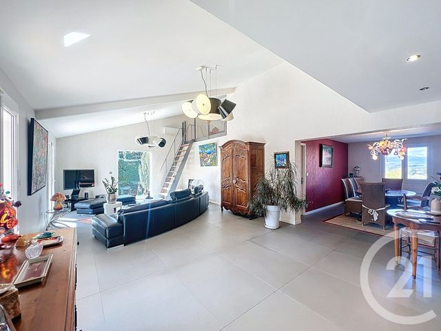 Maison &agrave; vendre - 8 pi&egrave;ces - 215 m2 - Cournon D Auvergne - 63 - AUVERGNE