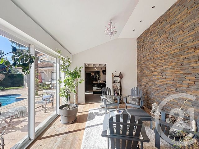 Maison &agrave; vendre - 8 pi&egrave;ces - 215 m2 - Cournon D Auvergne - 63 - AUVERGNE