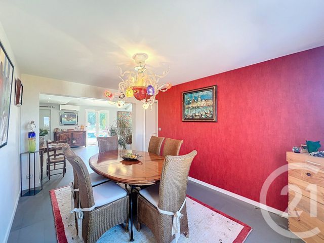 Maison &agrave; vendre - 8 pi&egrave;ces - 215 m2 - Cournon D Auvergne - 63 - AUVERGNE