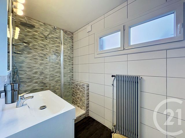 Maison &agrave; vendre - 8 pi&egrave;ces - 137,14 m2 - Le Cendre - 63 - AUVERGNE