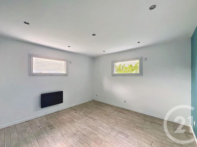 Maison &agrave; vendre - 8 pi&egrave;ces - 137,14 m2 - Le Cendre - 63 - AUVERGNE