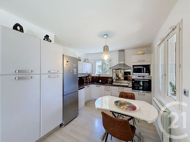 Maison &agrave; vendre - 5 pi&egrave;ces - 91,83 m2 - Cournon D Auvergne - 63 - AUVERGNE