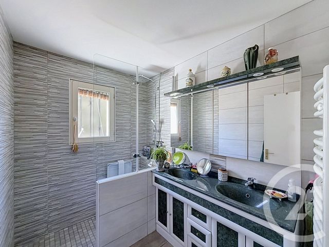 Maison &agrave; vendre - 5 pi&egrave;ces - 91,83 m2 - Cournon D Auvergne - 63 - AUVERGNE