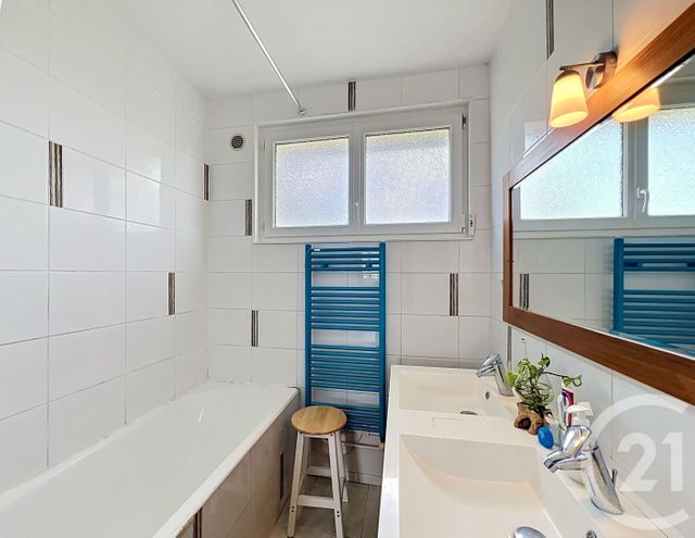 Maison &agrave; vendre - 6 pi&egrave;ces - 115,35 m2 - Cournon D Auvergne - 63 - AUVERGNE
