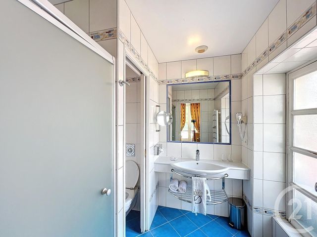 Maison à vendre - 17 pièces - 879,59 m2 - Perignat Les Sarlieve - 63 - AUVERGNE