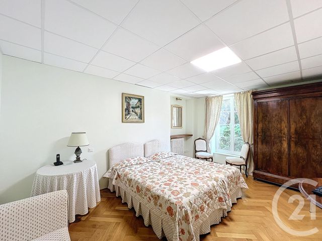 Maison à vendre - 17 pièces - 879,59 m2 - Perignat Les Sarlieve - 63 - AUVERGNE