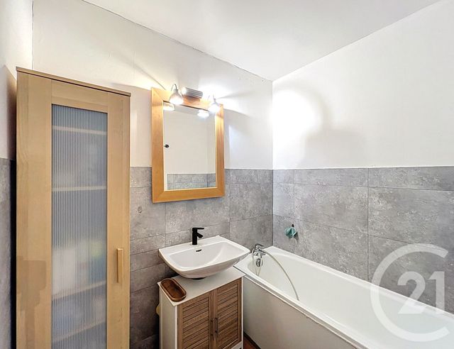Maison &agrave; vendre - 5 pi&egrave;ces - 99,70 m2 - Le Cendre - 63 - AUVERGNE