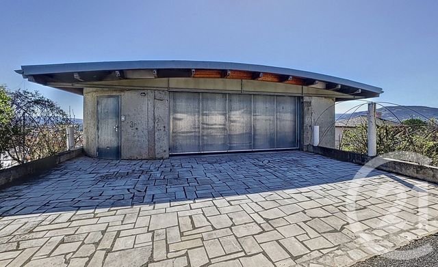 Maison à vendre - 6 pièces - 213 m2 - Cournon D Auvergne - 63 - AUVERGNE