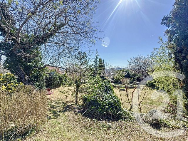 Maison à vendre - 6 pièces - 213 m2 - Cournon D Auvergne - 63 - AUVERGNE