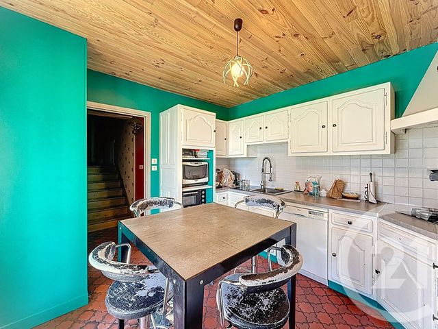 Maison à vendre - 9 pièces - 200,15 m2 - Perignat Sur Allier - 63 - AUVERGNE