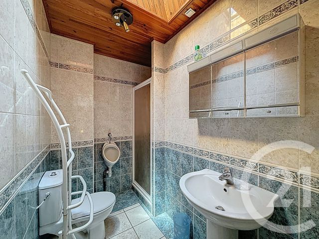 Maison à vendre - 9 pièces - 200,15 m2 - Perignat Sur Allier - 63 - AUVERGNE