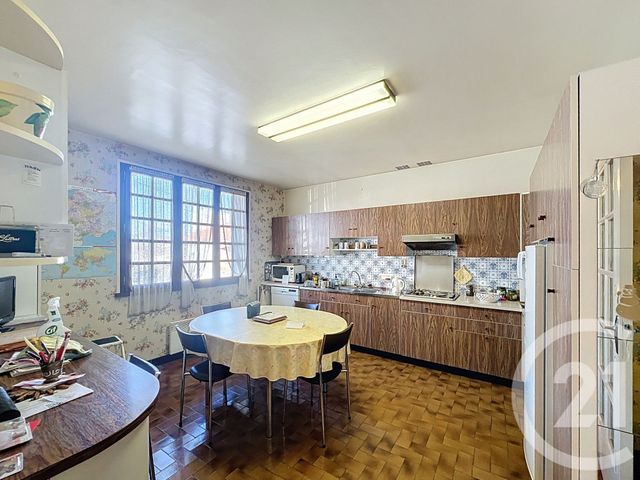 Maison &agrave; vendre - 7 pi&egrave;ces - 186,56 m2 - Cournon D Auvergne - 63 - AUVERGNE