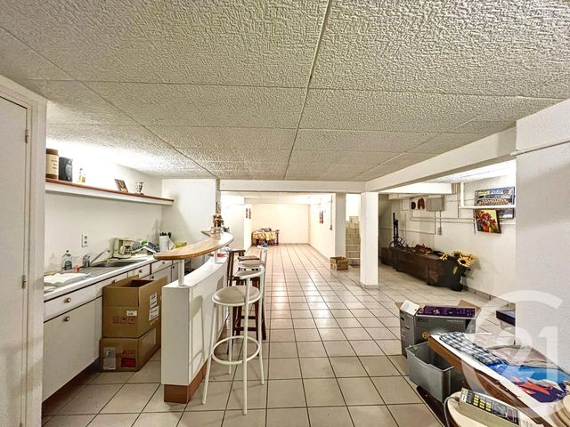 Maison à vendre - 7 pièces - 163,16 m2 - Cournon D Auvergne - 63 - AUVERGNE