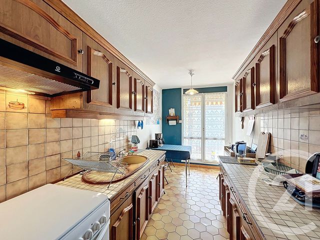 Appartement F4 à vendre - 4 pièces - 88 m2 - Cournon D Auvergne - 63 - AUVERGNE