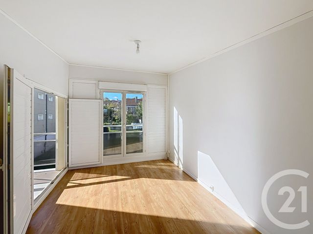 Appartement F4 à louer - 4 pièces - 71,50 m2 - Cournon D Auvergne - 63 - AUVERGNE